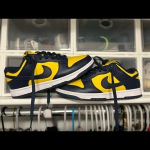 Nike Dunk Low “Michigan”